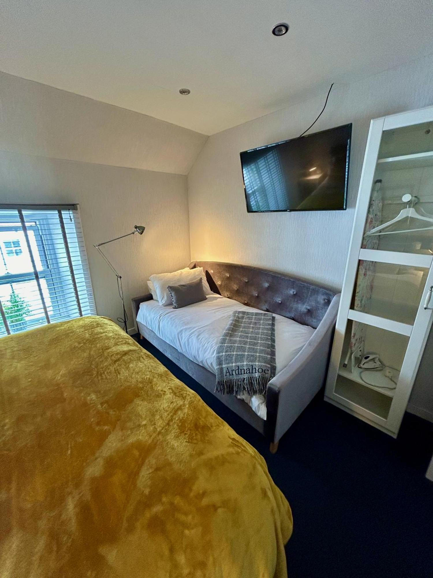 Lochindaal Hotel Port Charlotte Zewnętrze zdjęcie