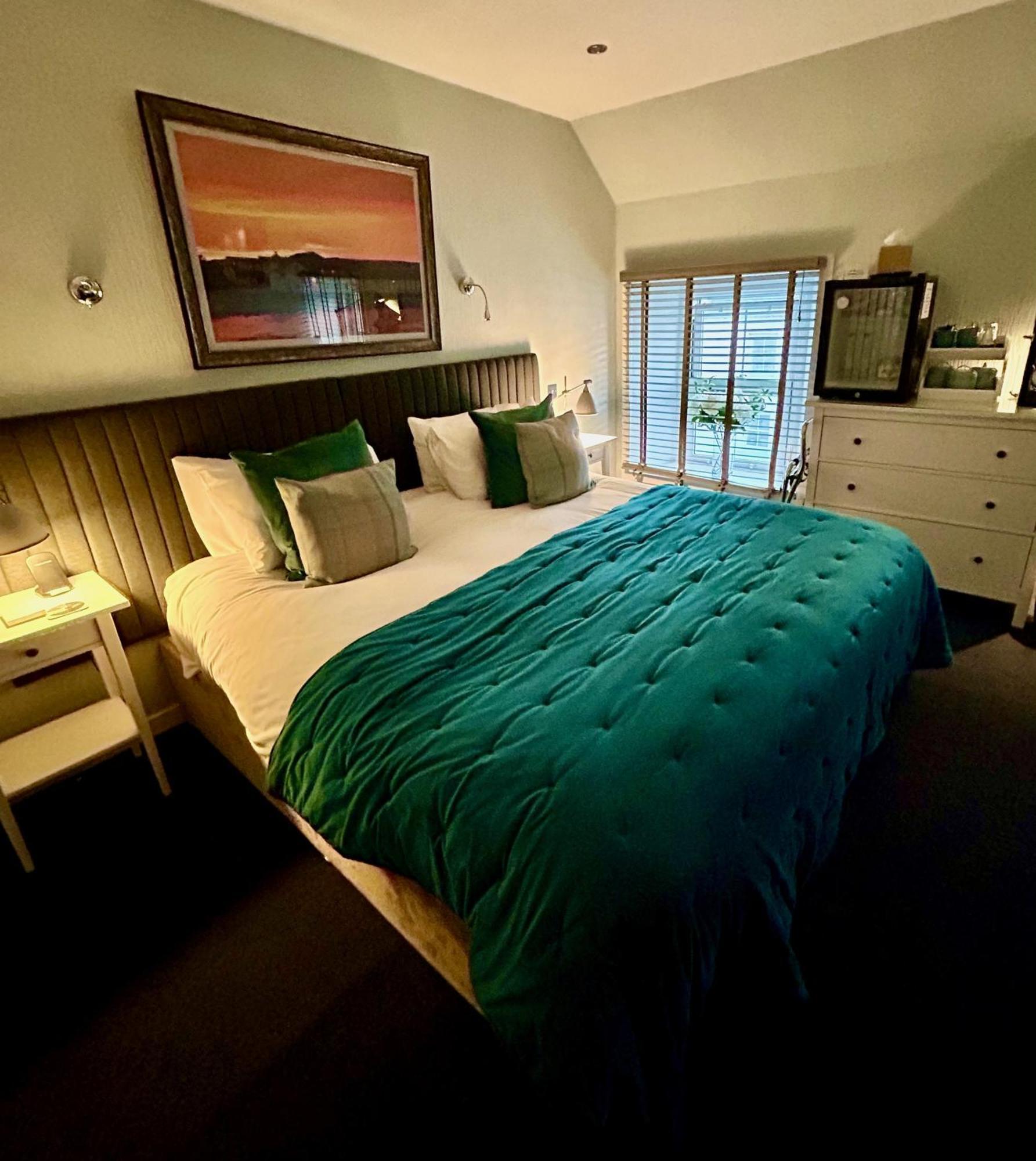 Lochindaal Hotel Port Charlotte Zewnętrze zdjęcie