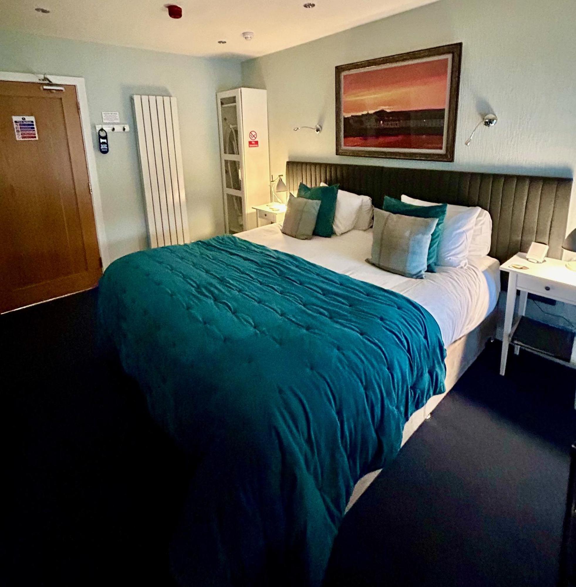 Lochindaal Hotel Port Charlotte Zewnętrze zdjęcie